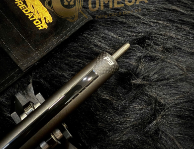 Chuôi Predator P3 Revo Grey Metallic Tay da Luxe 