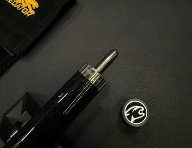 Chuôi Predator P3 Black da Luxe tay trơn