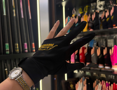 GĂNG TAY CHƠI BI-A PREDATOR SECOND SKIN MÀU ĐEN VÀ VÀNG KÍN 3 NGÓN - TAY TRÁI