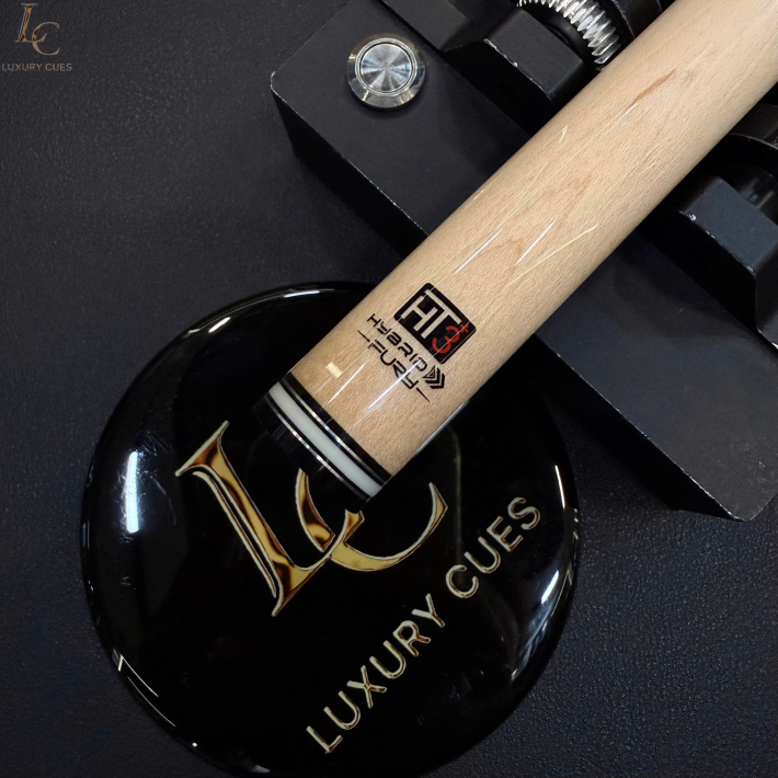 NGỌN CƠ BIDA LỖ FURY HT3+ HYBRID – NGỌN MỘC CÔNG NGHỆ CARBON LÕI THẾ HỆ MỚI