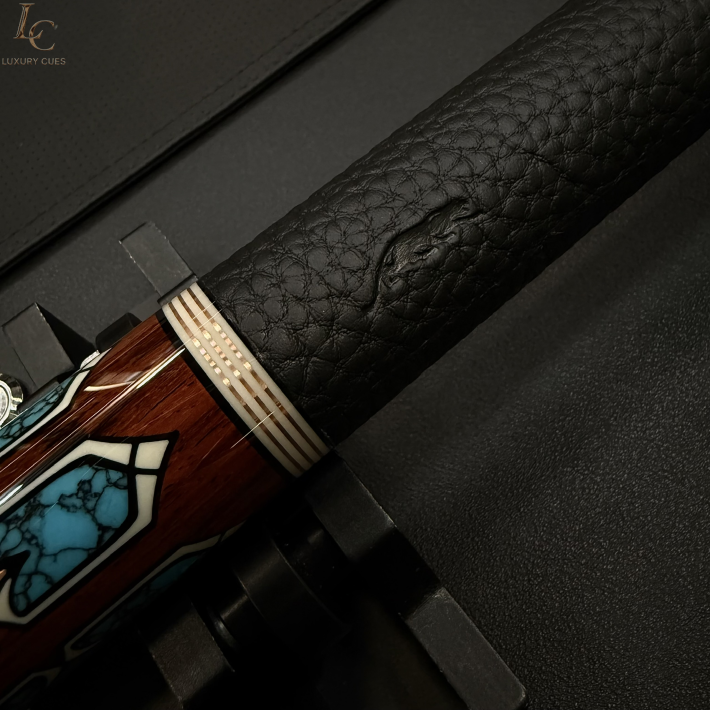 Chuôi Predator Throne 3-5 - Lam ngọc với gỗ Cocobolo và Micarta
