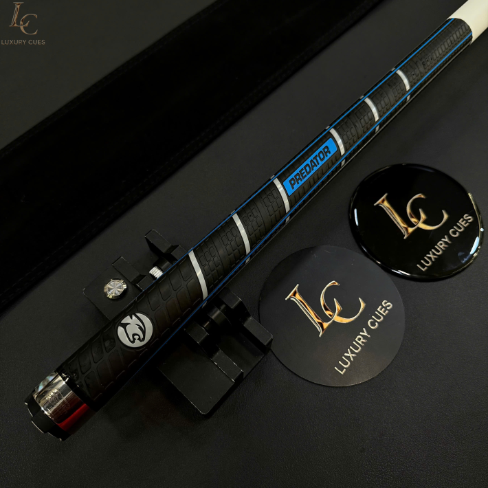 Chuôi Predator Sport Volt trắng tay nhám sport