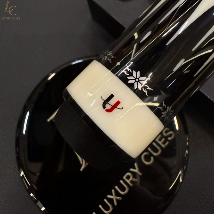Universal Legacy Finest LF-04| Cơ Bida Lỗ Chính Hãng
